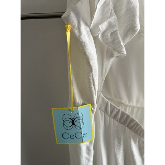 NWT CECE Size XL White Tiered Maxi Dress Coastal Cut Out Back Portrait Beach - Picture 13 of 16